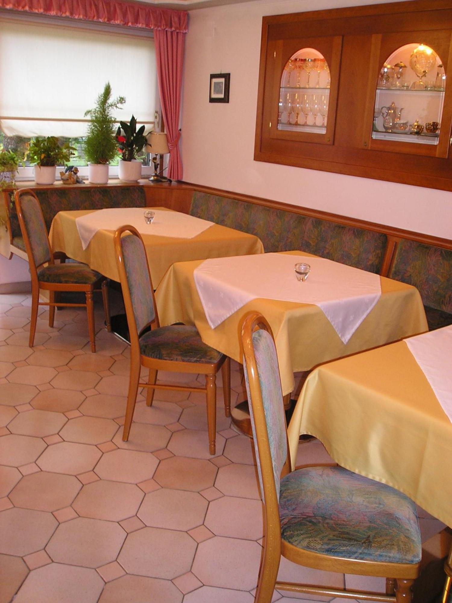 Hotel Enzianbrenner à Jenig Extérieur photo
