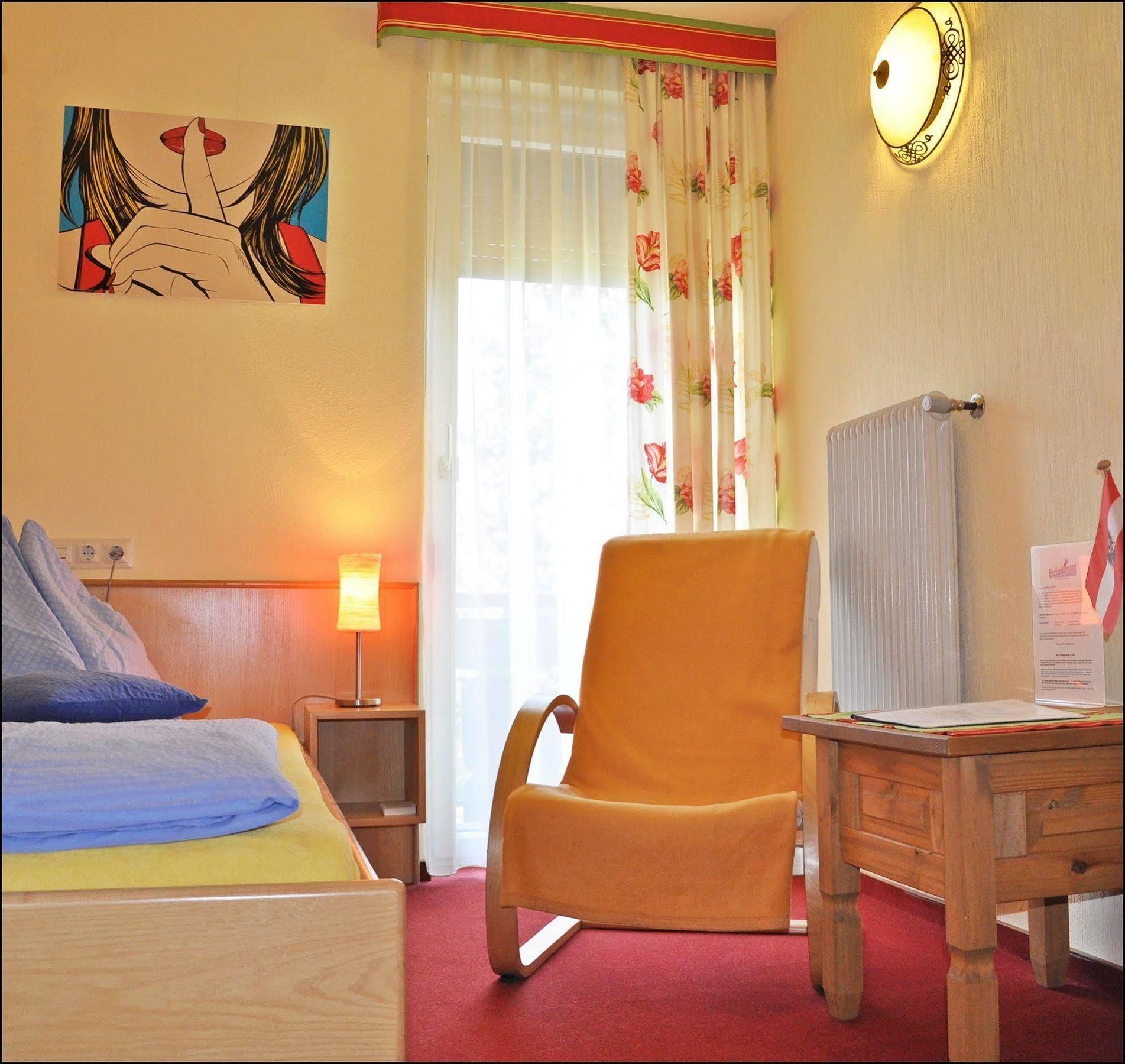 Hotel Enzianbrenner à Jenig Extérieur photo